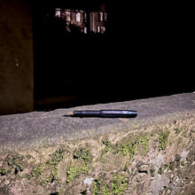 Load image into Gallery viewer, Hexy &amp; I Know It fountain pen