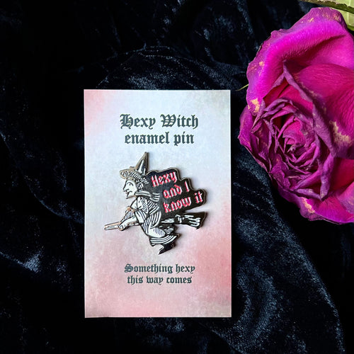 Hexy & I Know It enamel pin
