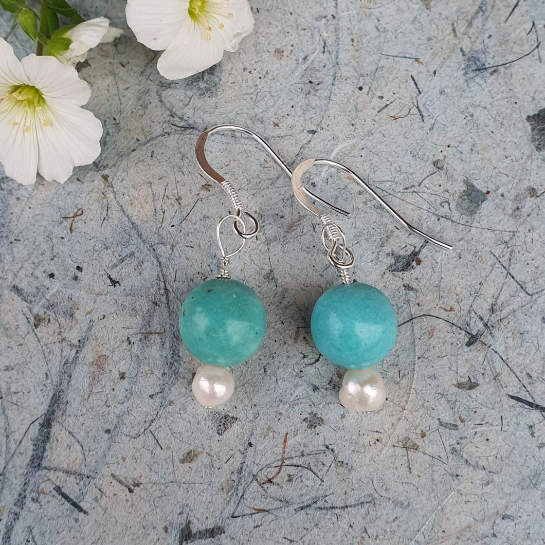 Elinor Dashwood earrings